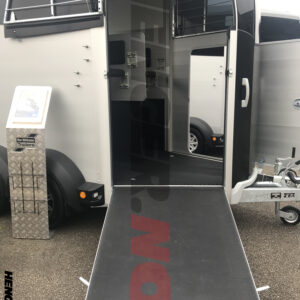 Ifor Williams HBX511 hestehenger m. frontutlasting SILVER